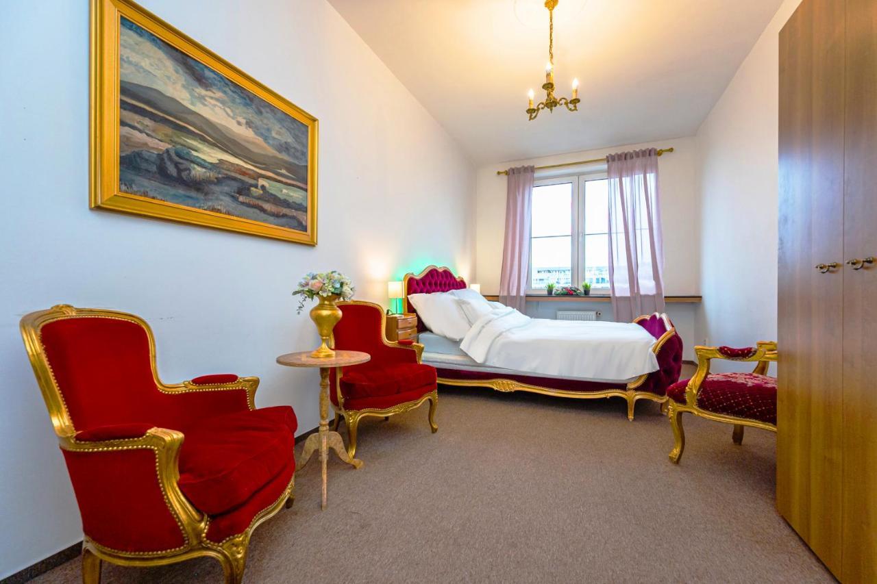 Bank Invest Apartmens - Old Town Leilighet Praha Eksteriør bilde