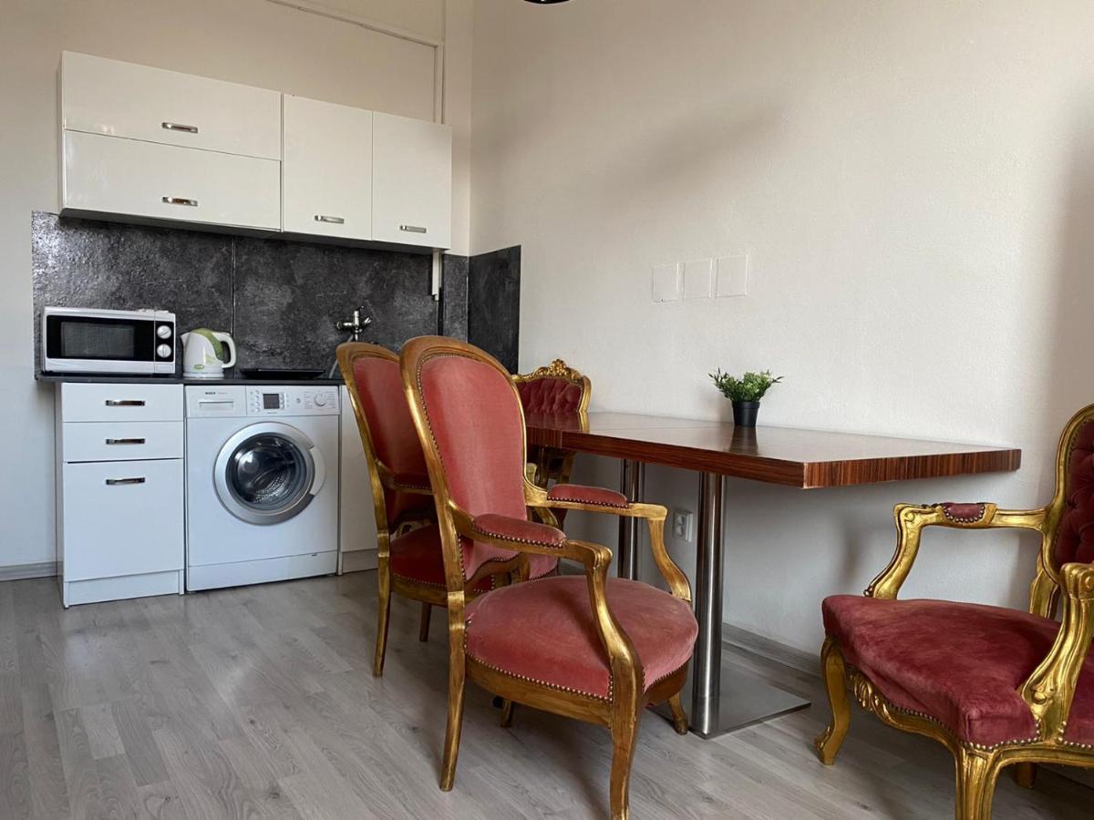 Bank Invest Apartmens - Old Town Leilighet Praha Eksteriør bilde