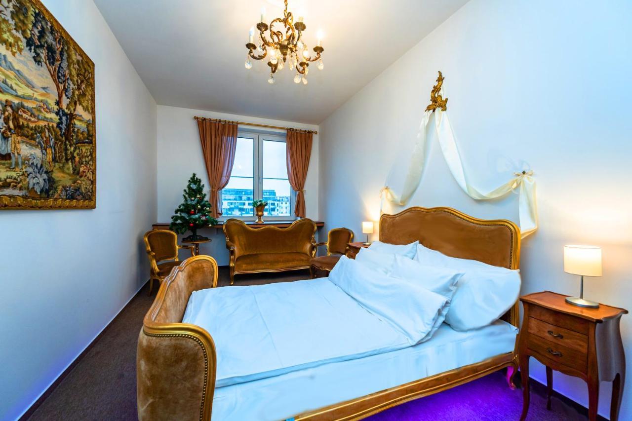 Bank Invest Apartmens - Old Town Leilighet Praha Eksteriør bilde