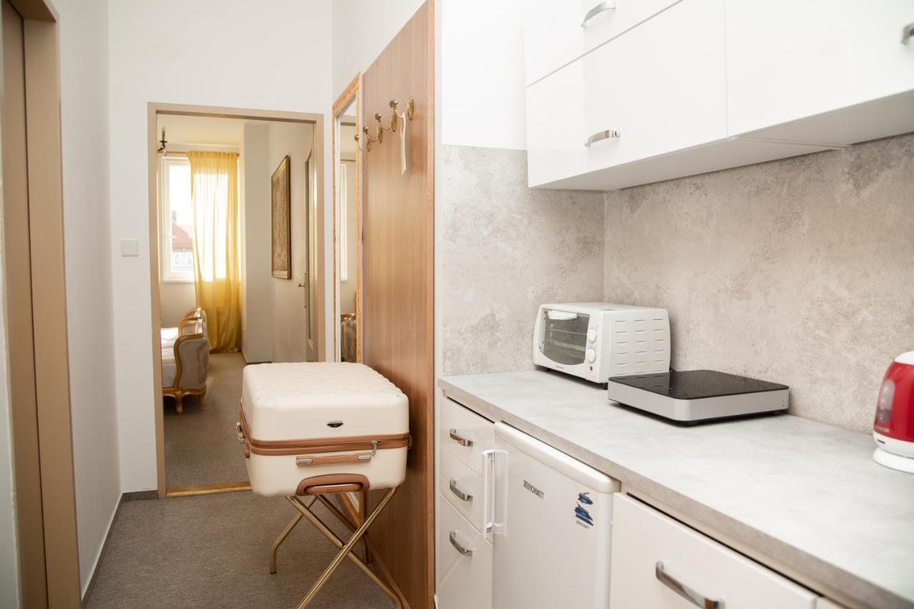 Bank Invest Apartmens - Old Town Leilighet Praha Eksteriør bilde