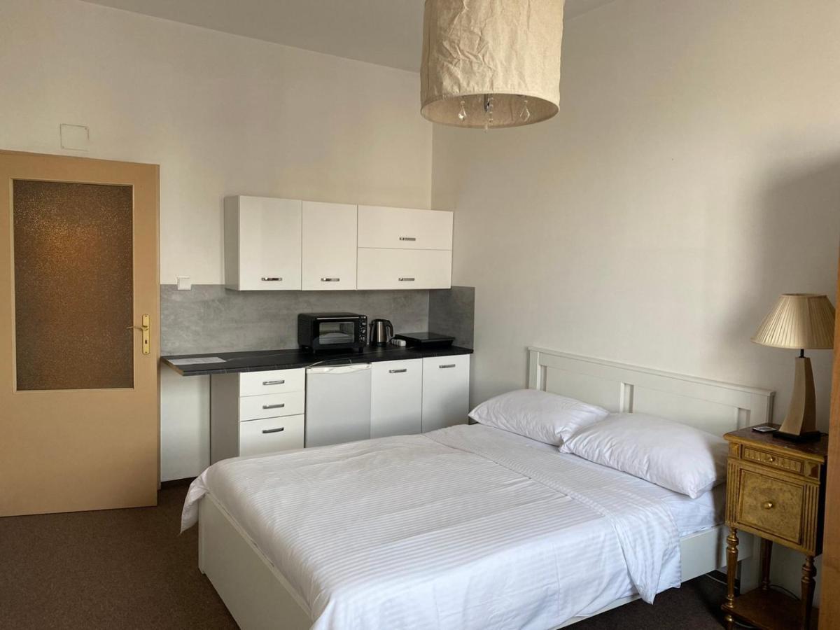 Bank Invest Apartmens - Old Town Leilighet Praha Eksteriør bilde