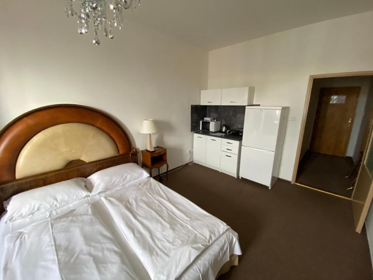 Bank Invest Apartmens - Old Town Leilighet Praha Eksteriør bilde