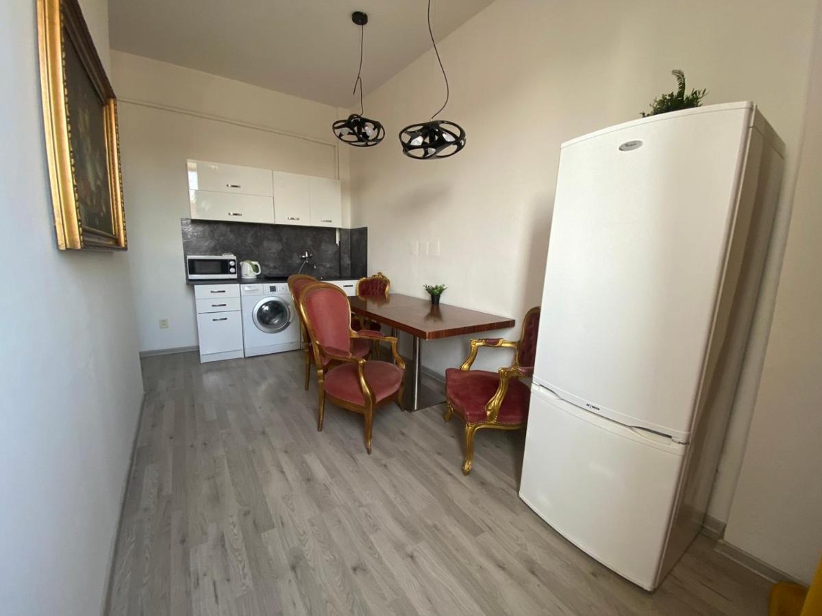 Bank Invest Apartmens - Old Town Leilighet Praha Eksteriør bilde