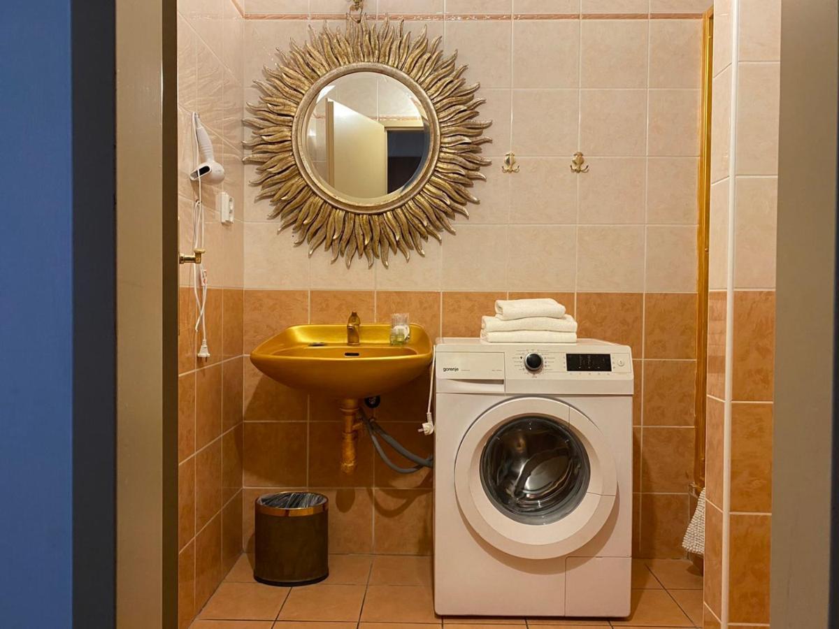 Bank Invest Apartmens - Old Town Leilighet Praha Eksteriør bilde